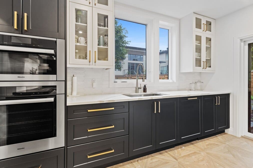hire a professional for cabinet painting
